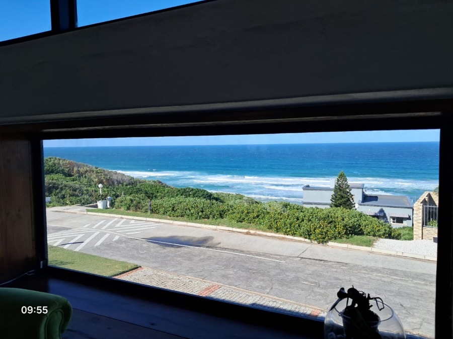 3 Bedroom Property for Sale in Blue Horizon Bay Eastern Cape